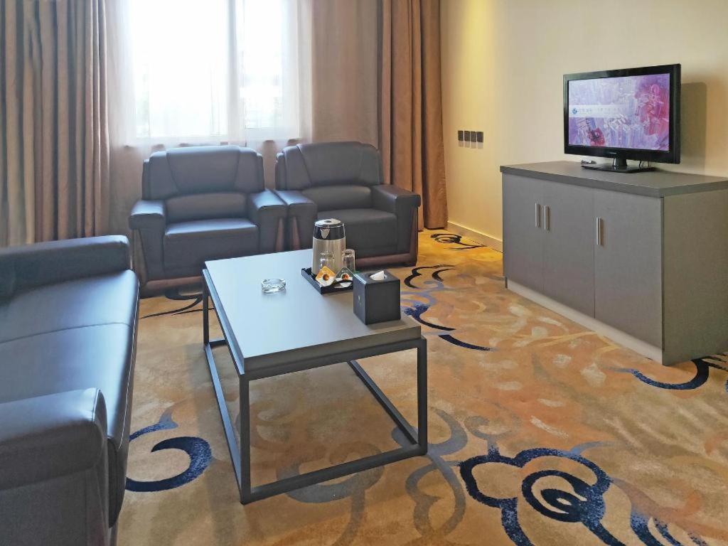 Chonpines Hotels- Shijiazhuang Fangbei Ershilipu  Esterno foto